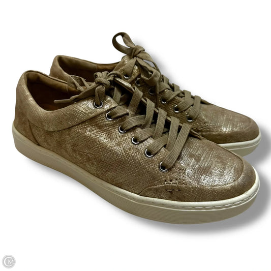 Shoes Sneakers By Sofft In Gold, Size: 11