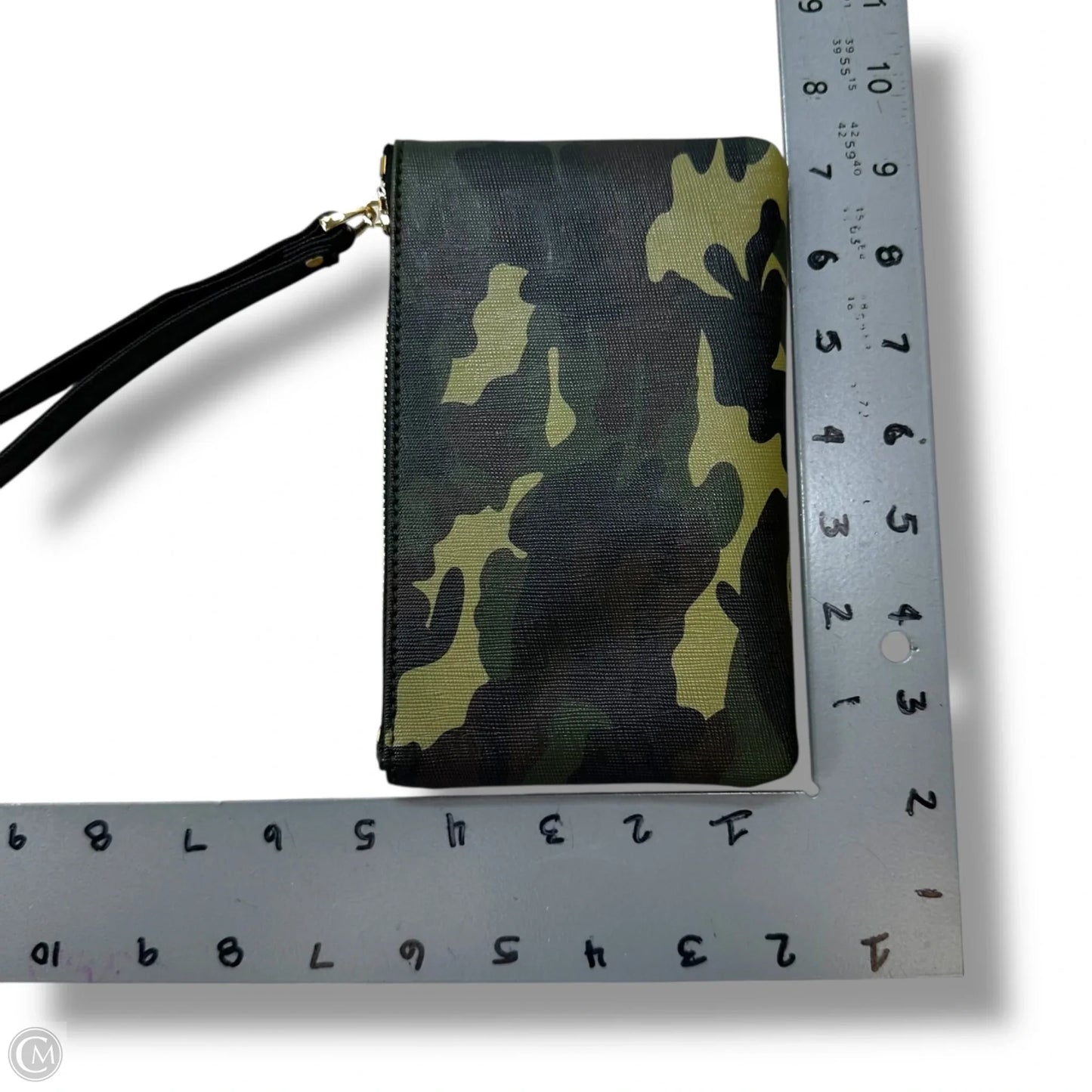 Wristlet By Clothes Mentor, Size: Small