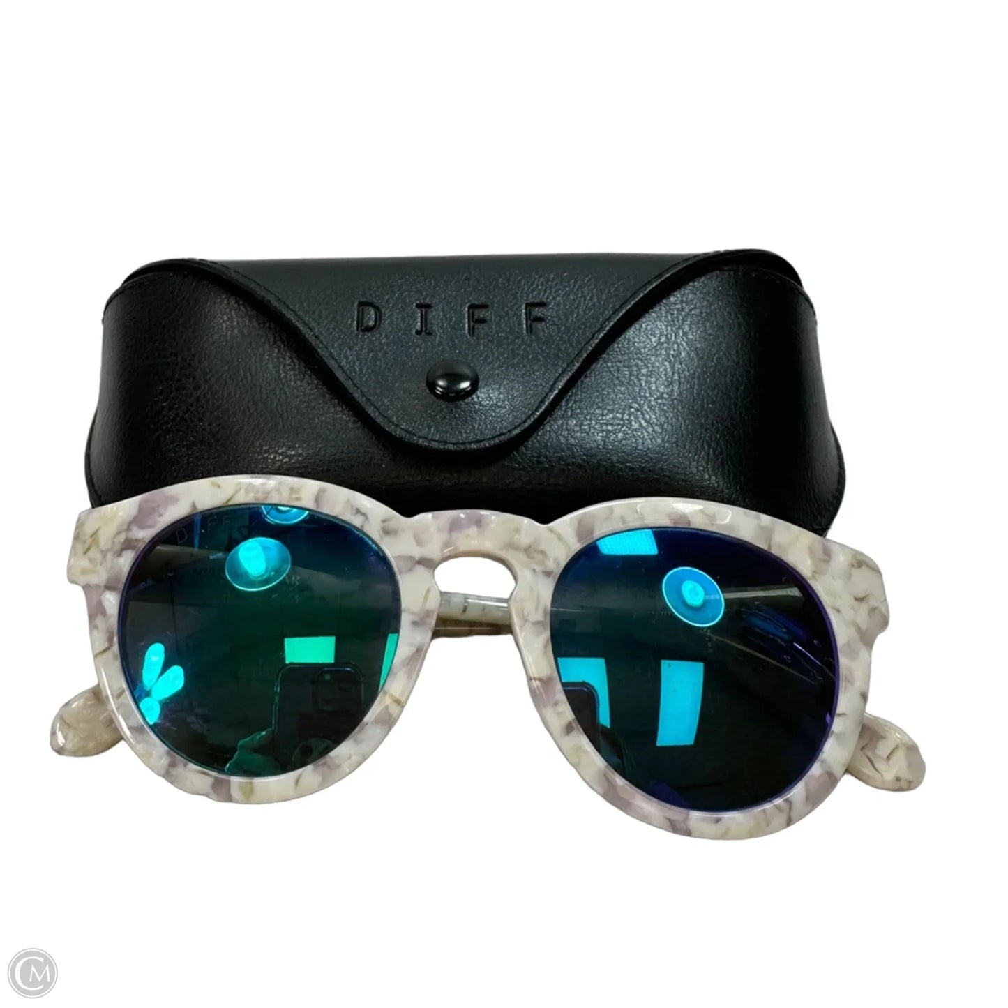 Sunglasses By DIFF