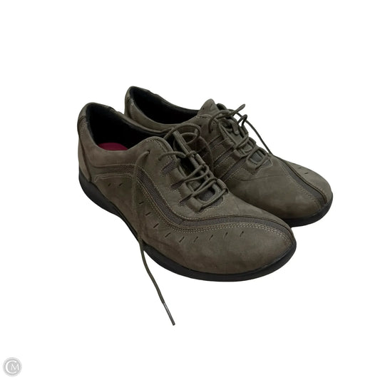 Shoes Sneakers By Clarks In Beige, Size: 8.5