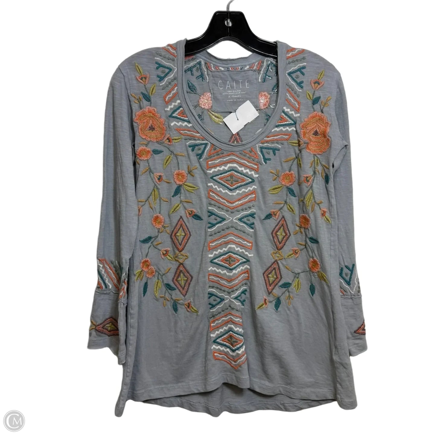Top Long Sleeve By Clothes Mentor In Grey, Size: Xs