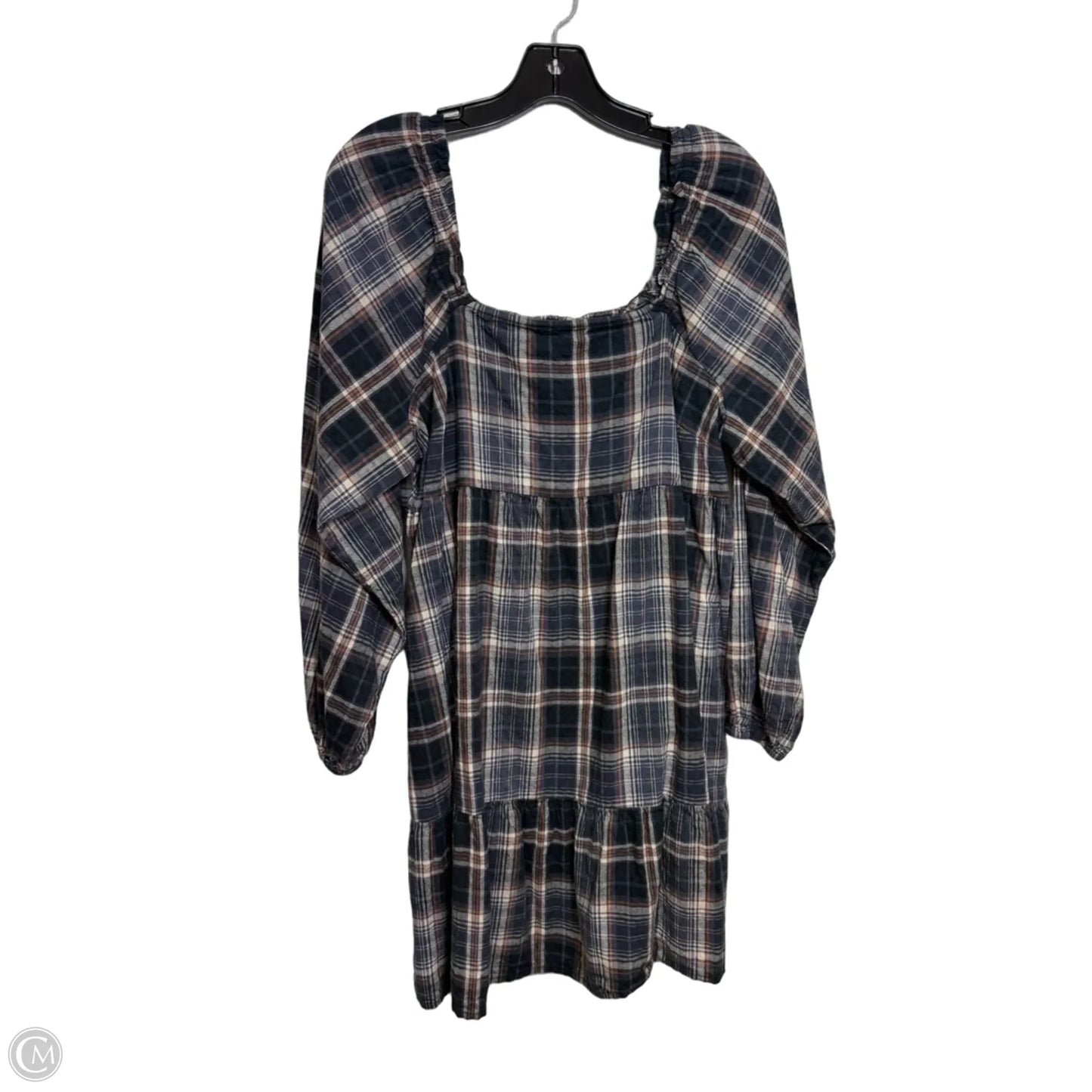 Dress Casual Short By Universal Thread In Plaid Pattern, Size: L