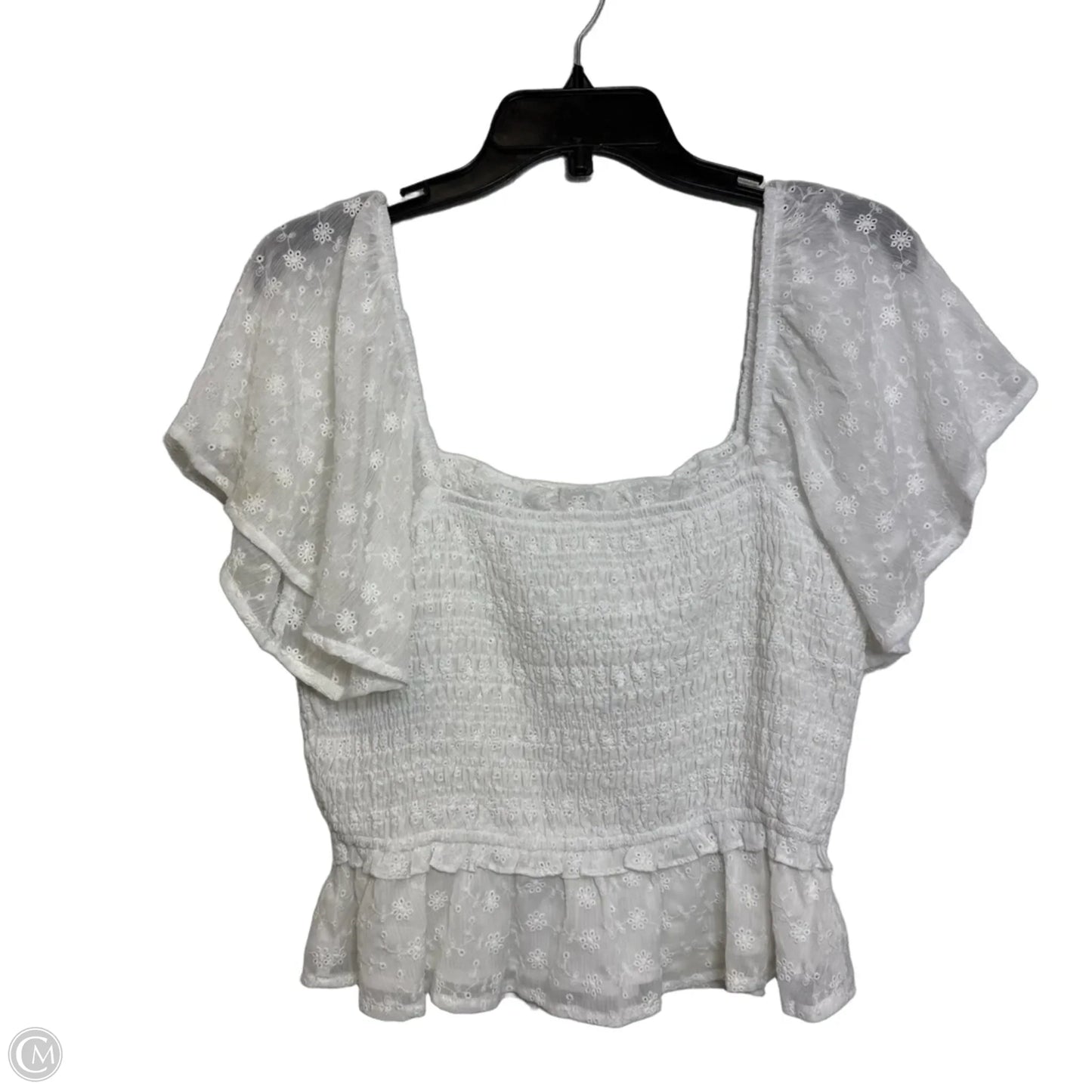Top Short Sleeve By Astr In White, Size: L