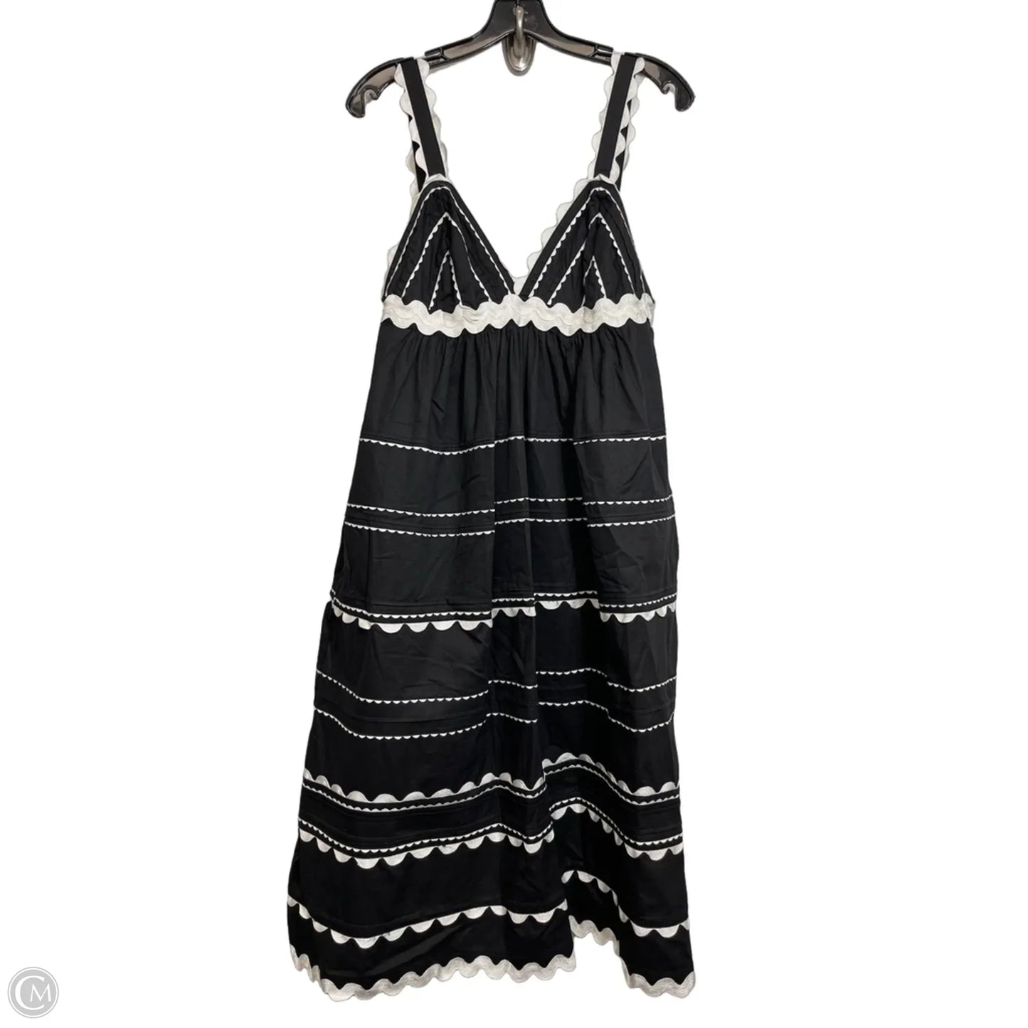 Dress Casual Short By Clothes Mentor In Black, Size: M