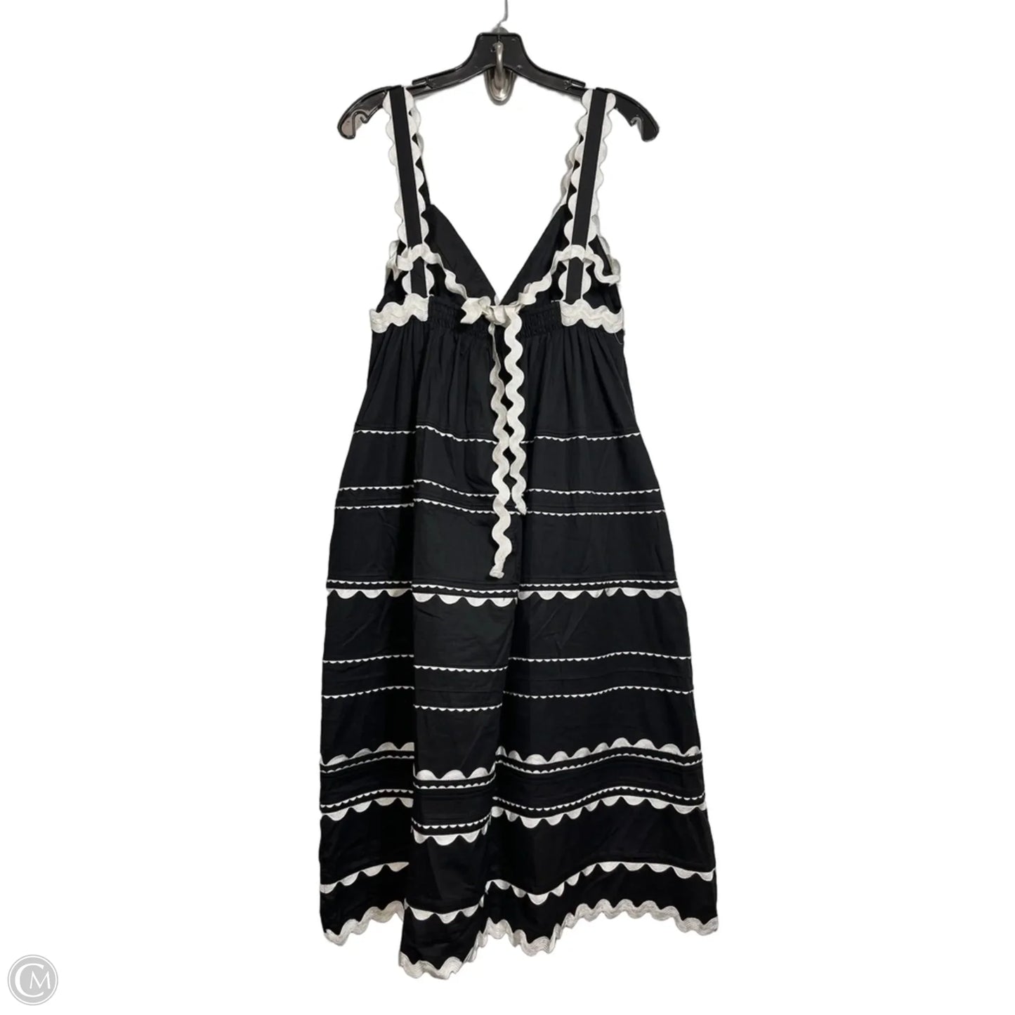 Dress Casual Short By Clothes Mentor In Black, Size: M