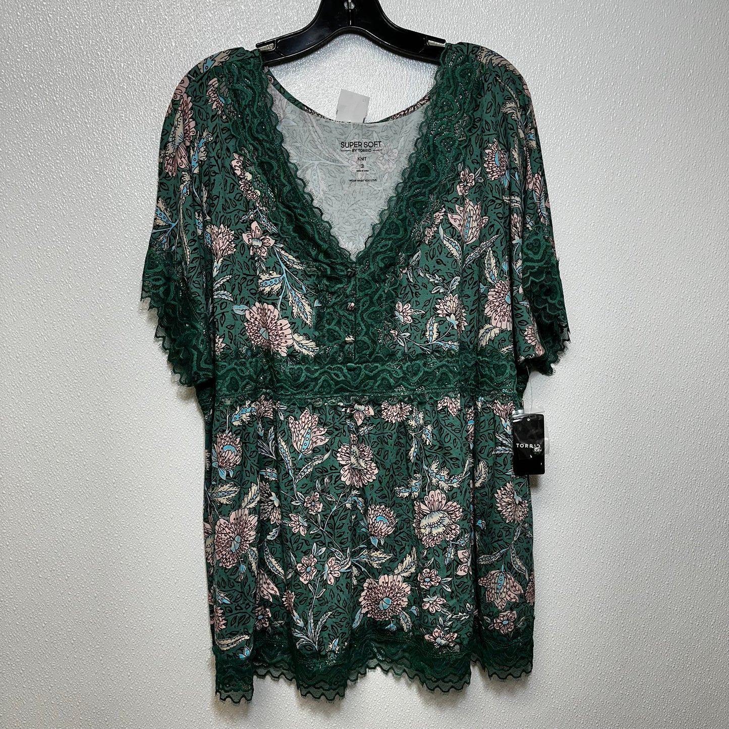 Green Top Short Sleeve Torrid, Size 3x