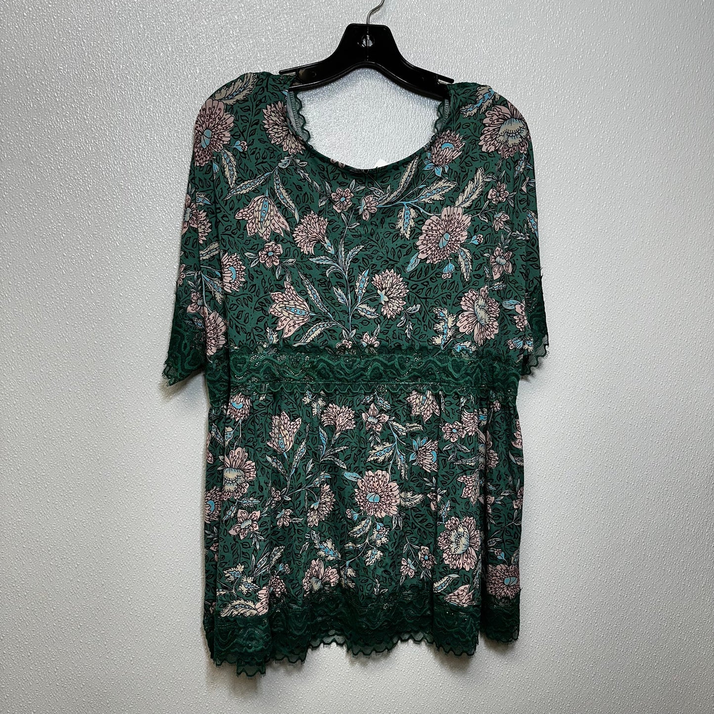 Green Top Short Sleeve Torrid, Size 3x