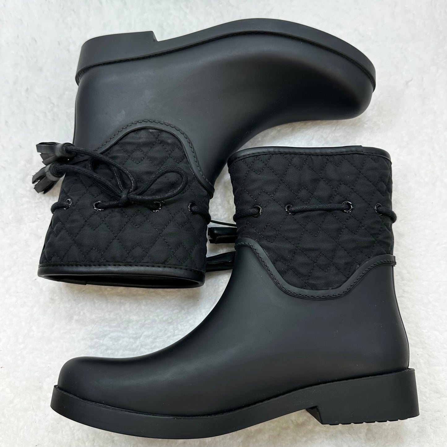 Black Boots Rain Jessica Simpson, Size 8