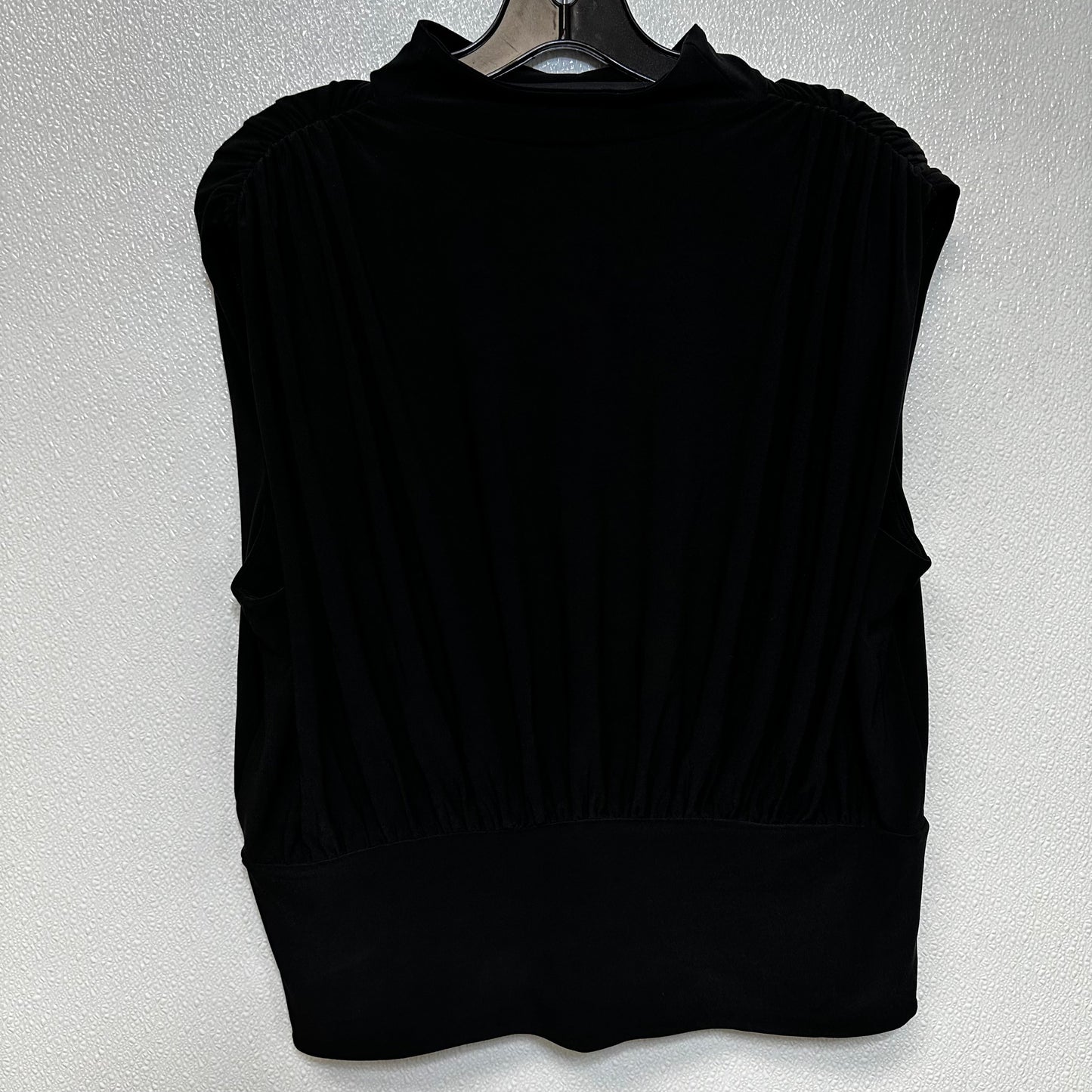 Black Top Sleeveless Express O, Size L