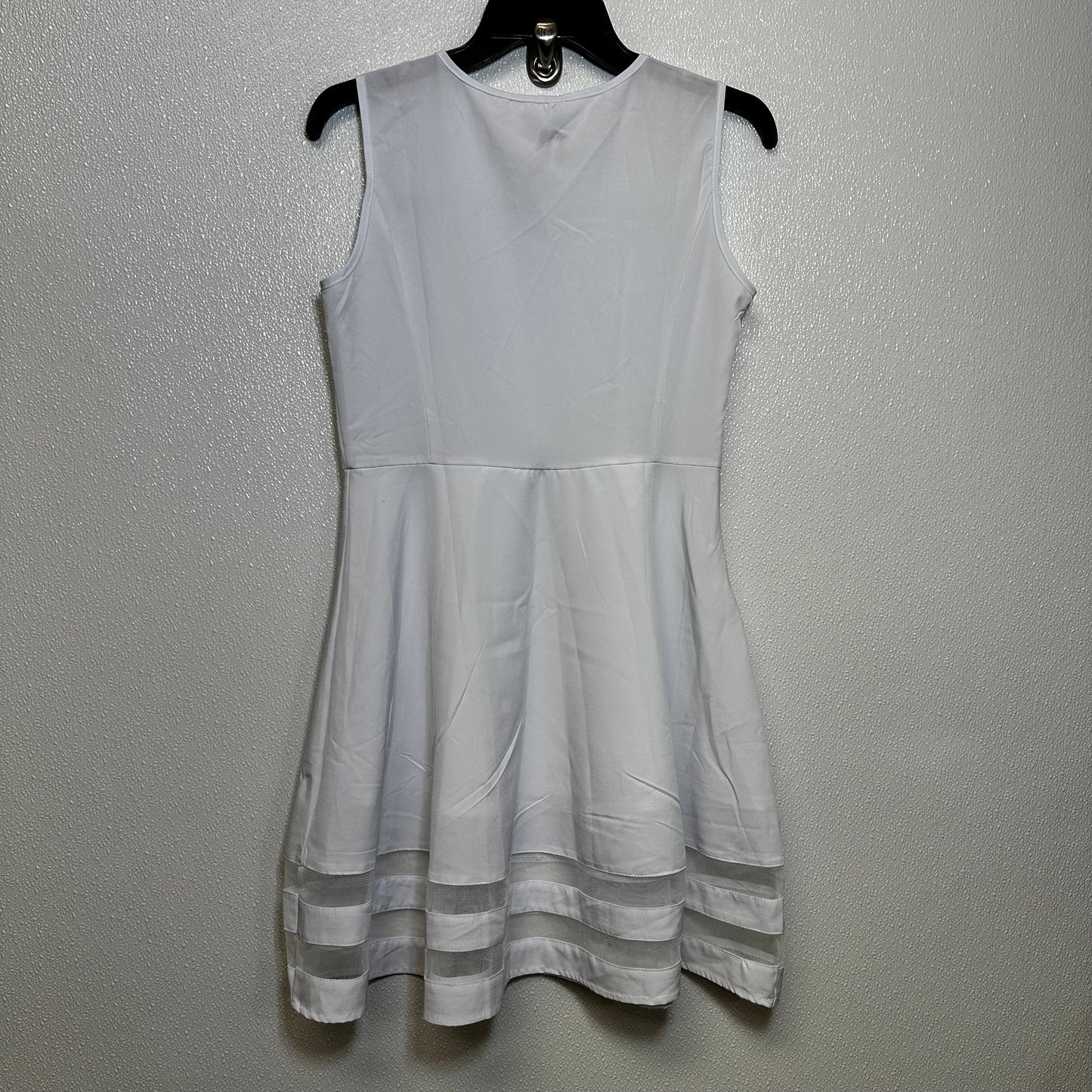 White Athletic Dress Cmf, Size S