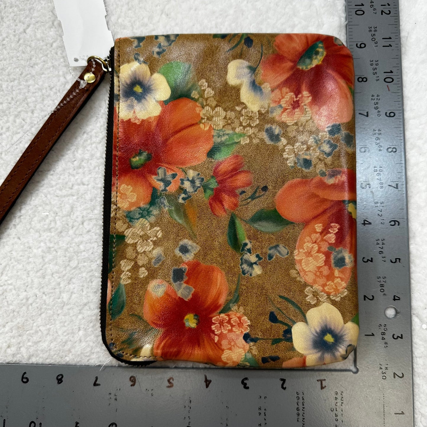 Wristlet Designer Patricia Nash, Size Small