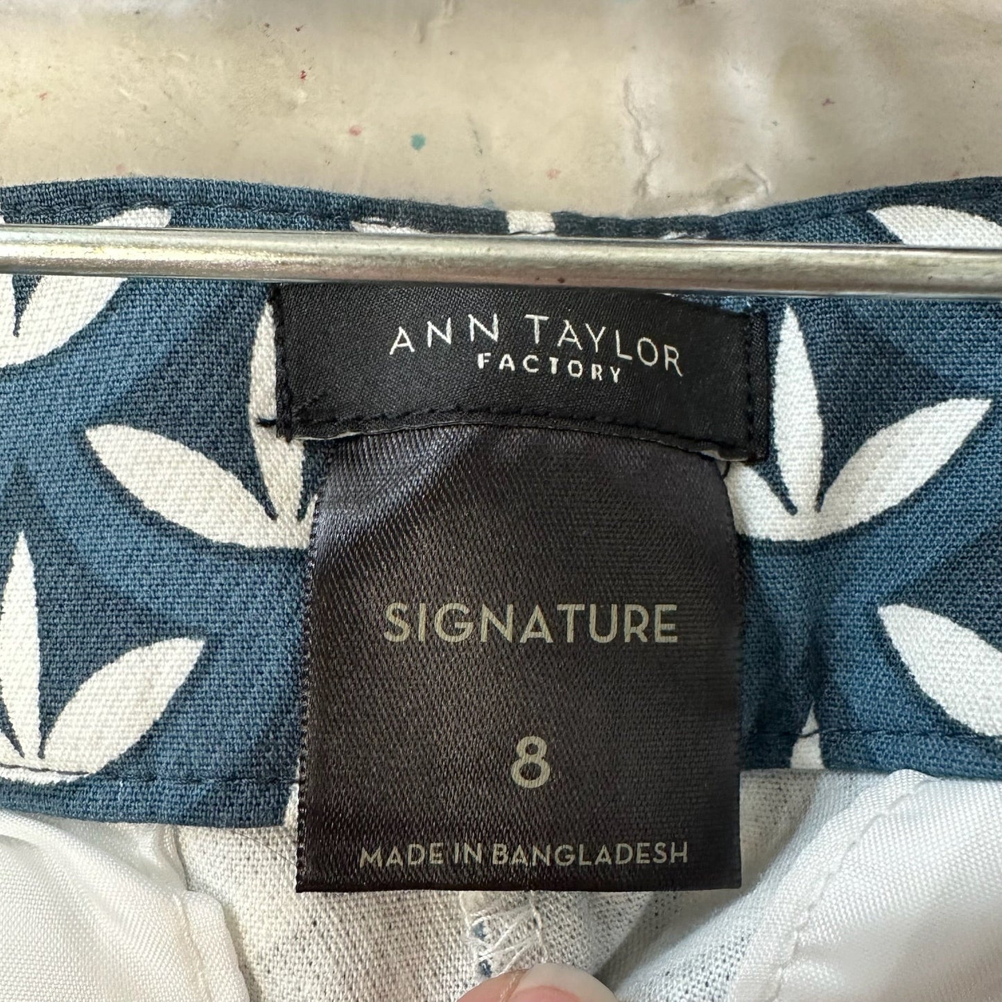 Pants Ankle By Ann Taylor O In Print, Size: 8