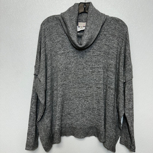 Sweater By Anthropologie In Grey, Size: Xs