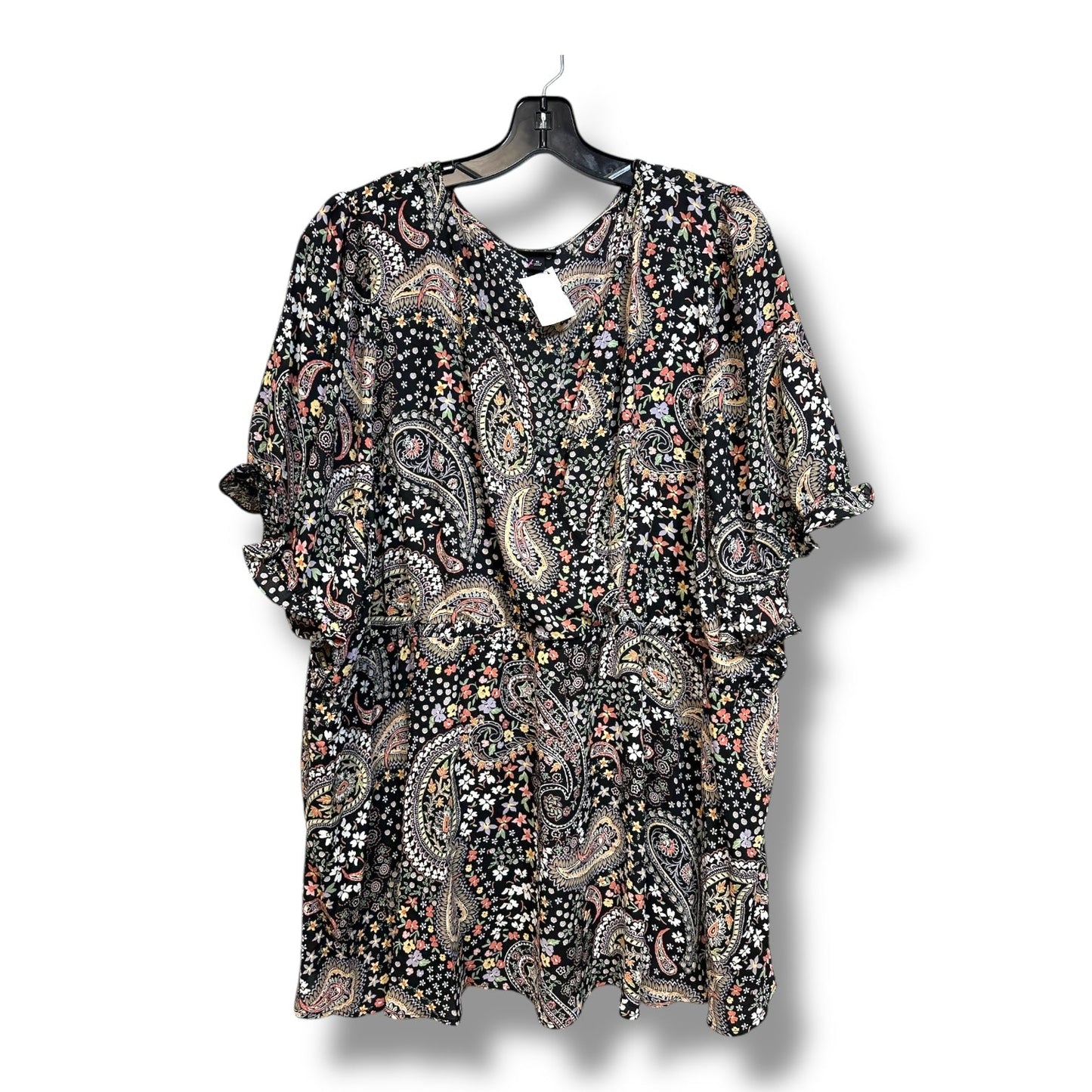 Top Short Sleeve By Torrid In Print, Size: 5