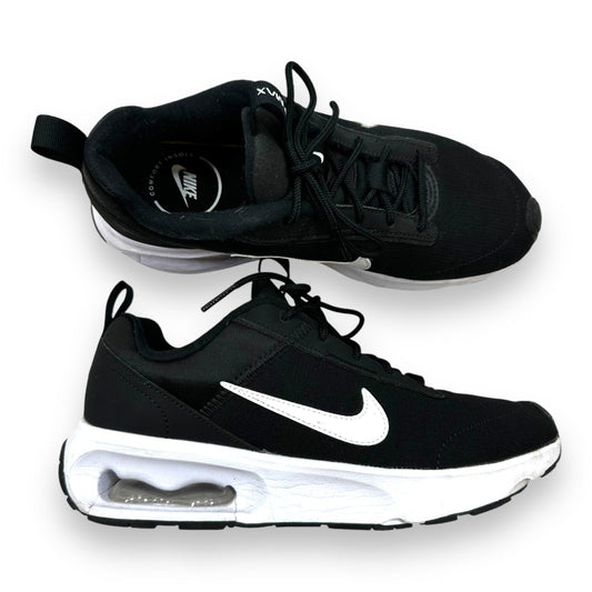 Shoes Sneakers By Nike In Black, Size: 7