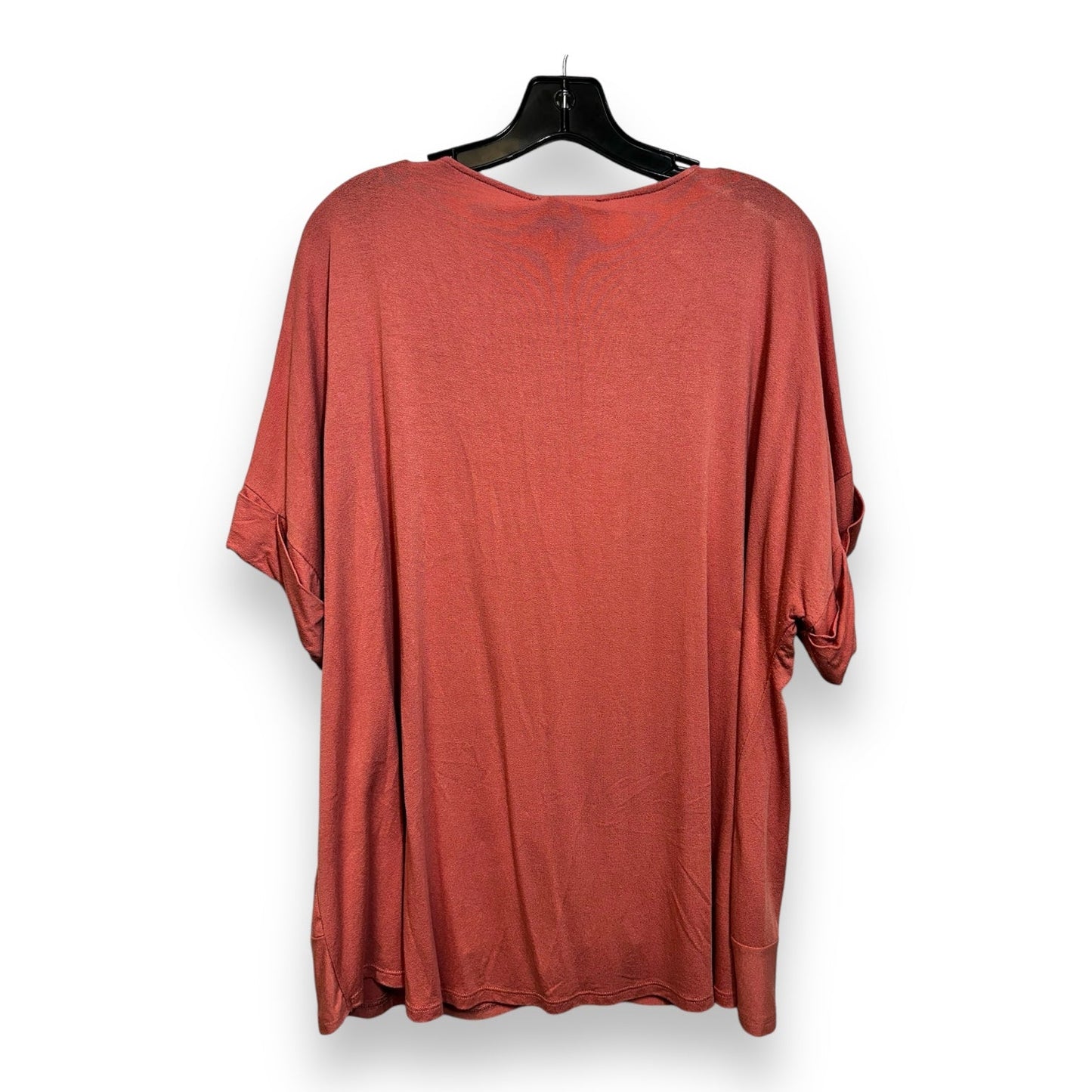 Top Short Sleeve By Zenana Outfitters In Maroon, Size: 2x