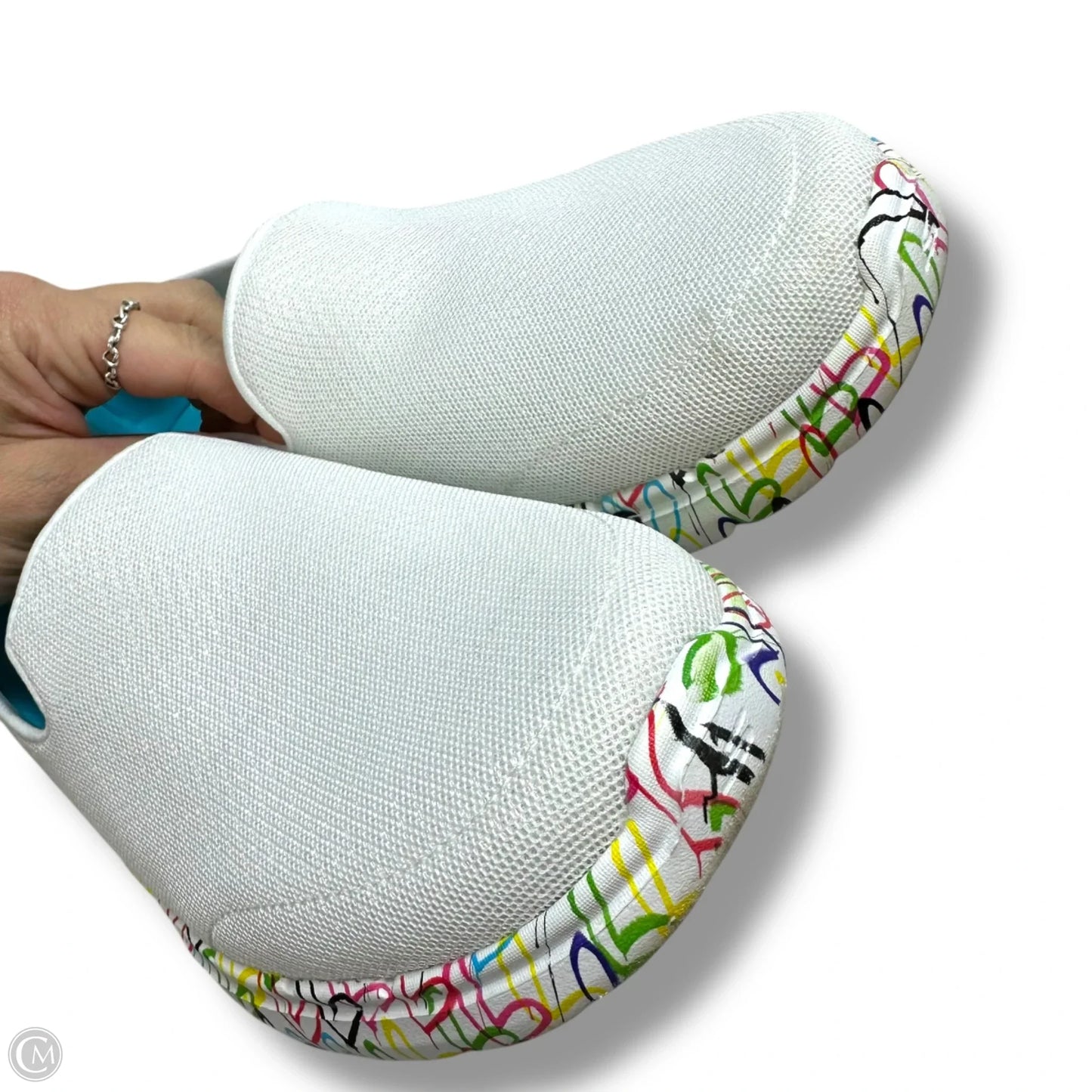 Shoes Sneakers By Skechers In White, Size: 8