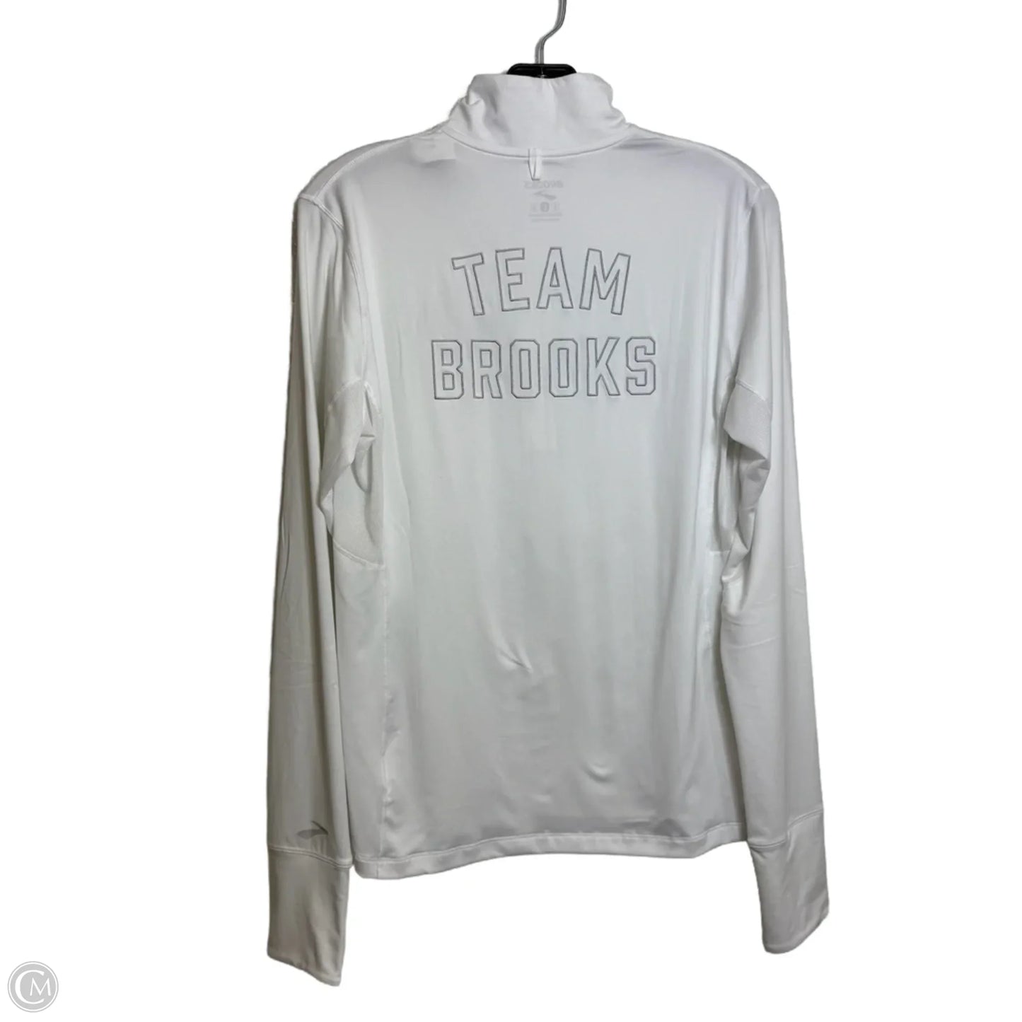 Athletic Top Long Sleeve Collar By Brooks In White, Size: L