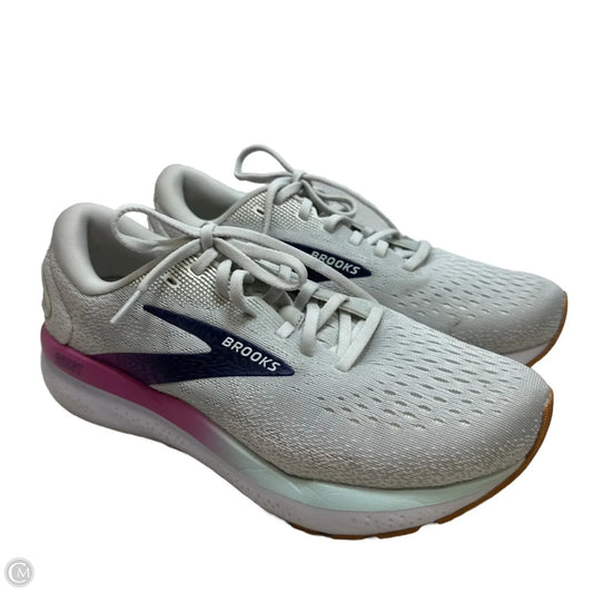 Shoes Sneakers By Brooks In Grey, Size: 9