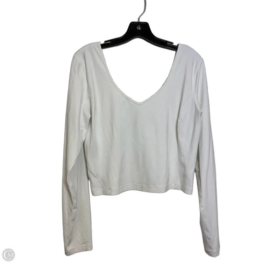 Athletic Top Long Sleeve Crewneck By Lululemon In White, Size: 12