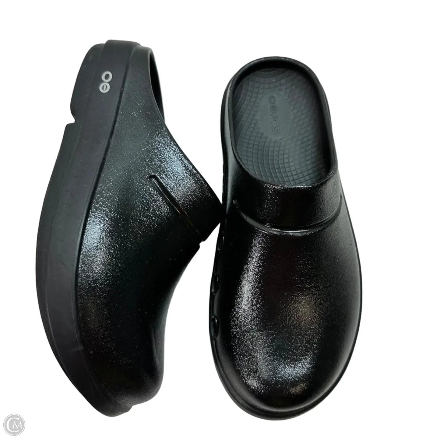 Shoes Flats By Oofos In Black, Size: 10