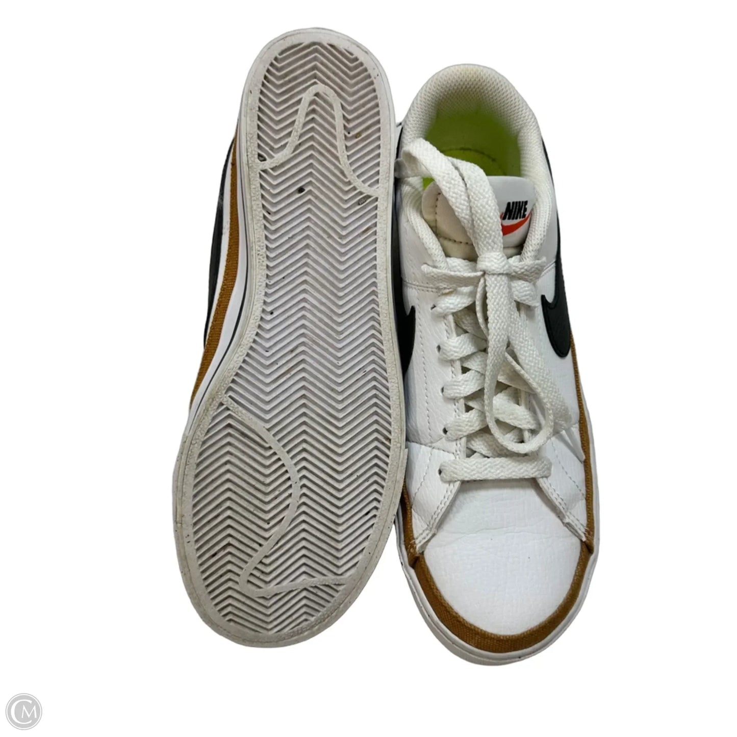 Shoes Sneakers By Nike In White, Size: 7.5
