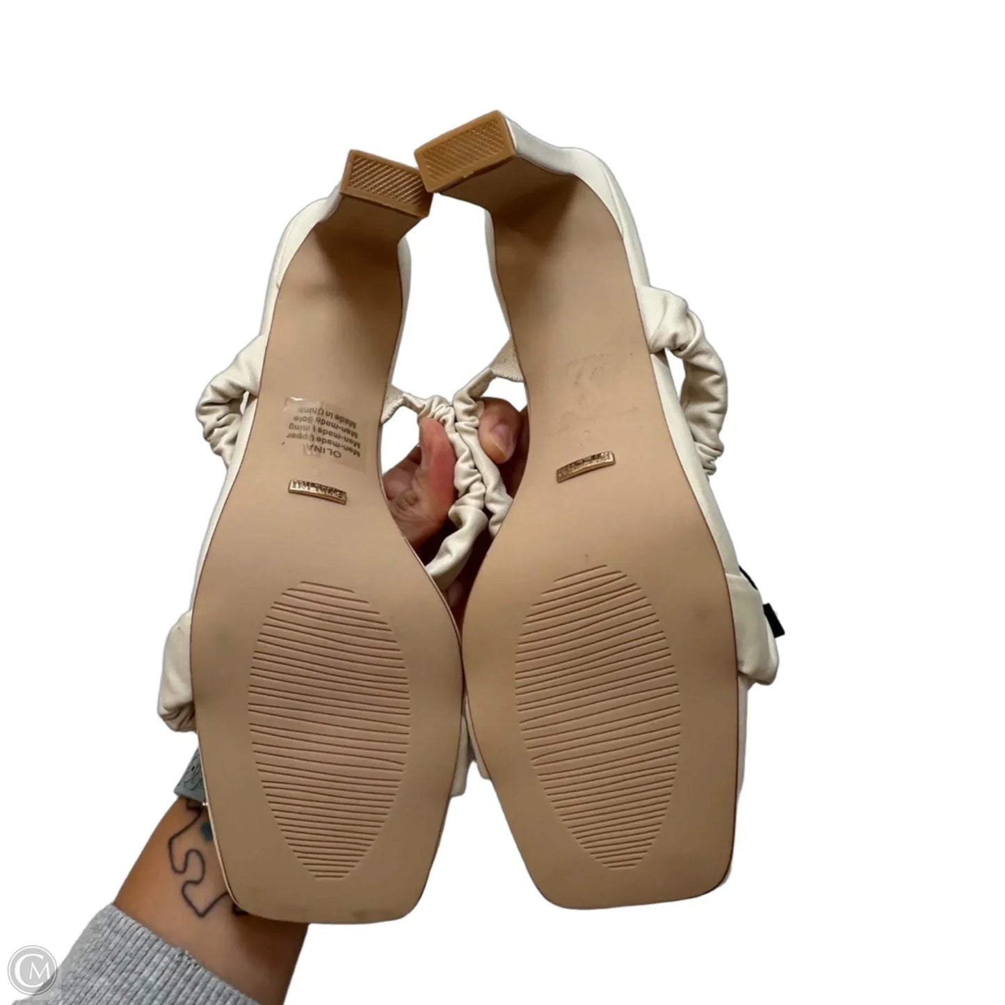 Sandals Heels Block By Clothes Mentor In Cream, Size: 9.5