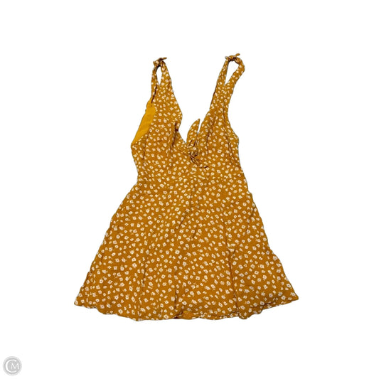 Dress Casual Short By Reformation In Yellow, Size: S