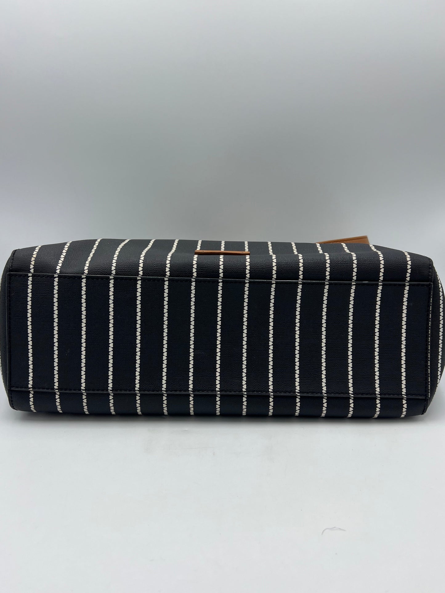 Tote / Handbag Designer By Fossil