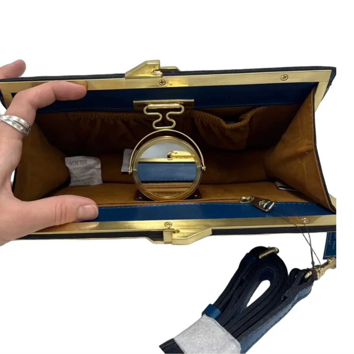 New! Handbag Designer By Patricia Nash