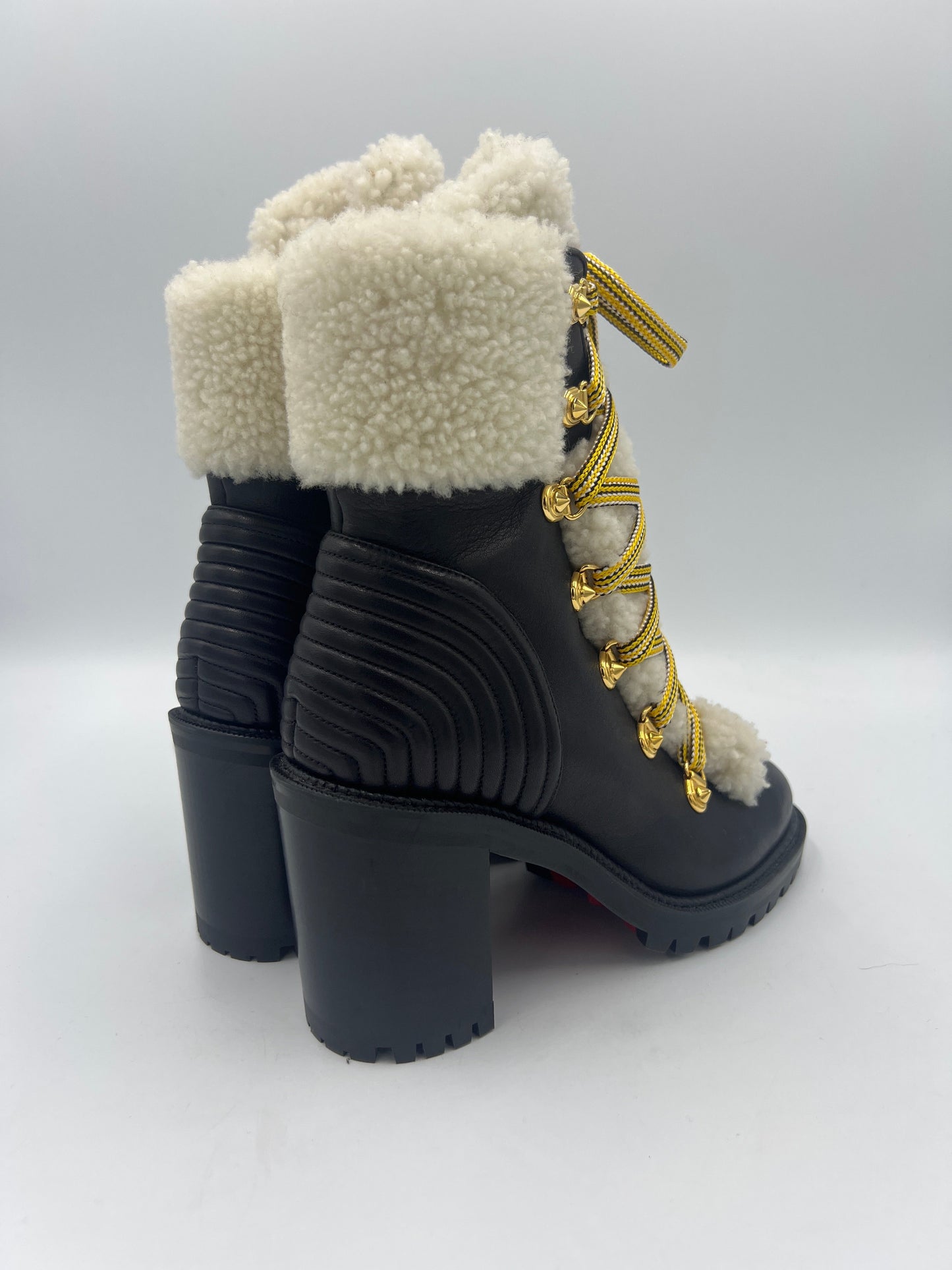 Like New! Christian Louboutin Calfskin Yeti Designer Boots Size: 6.5