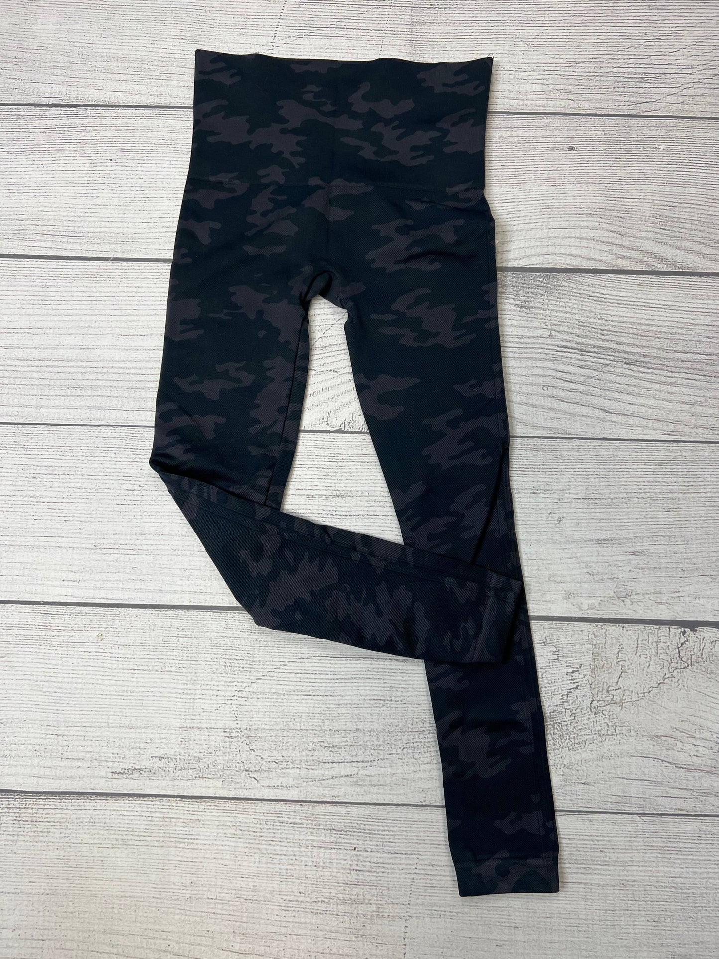 Athletic Leggings By Spanx  Size: M