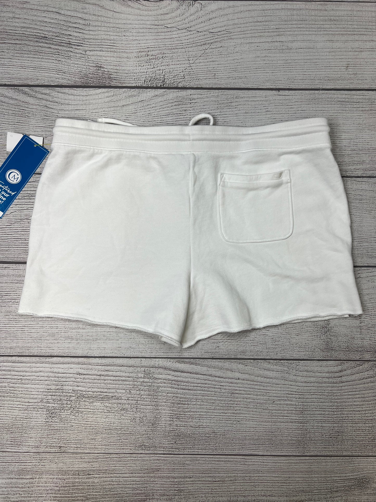 Shorts By Vineyard Vines In White, Size: Xl