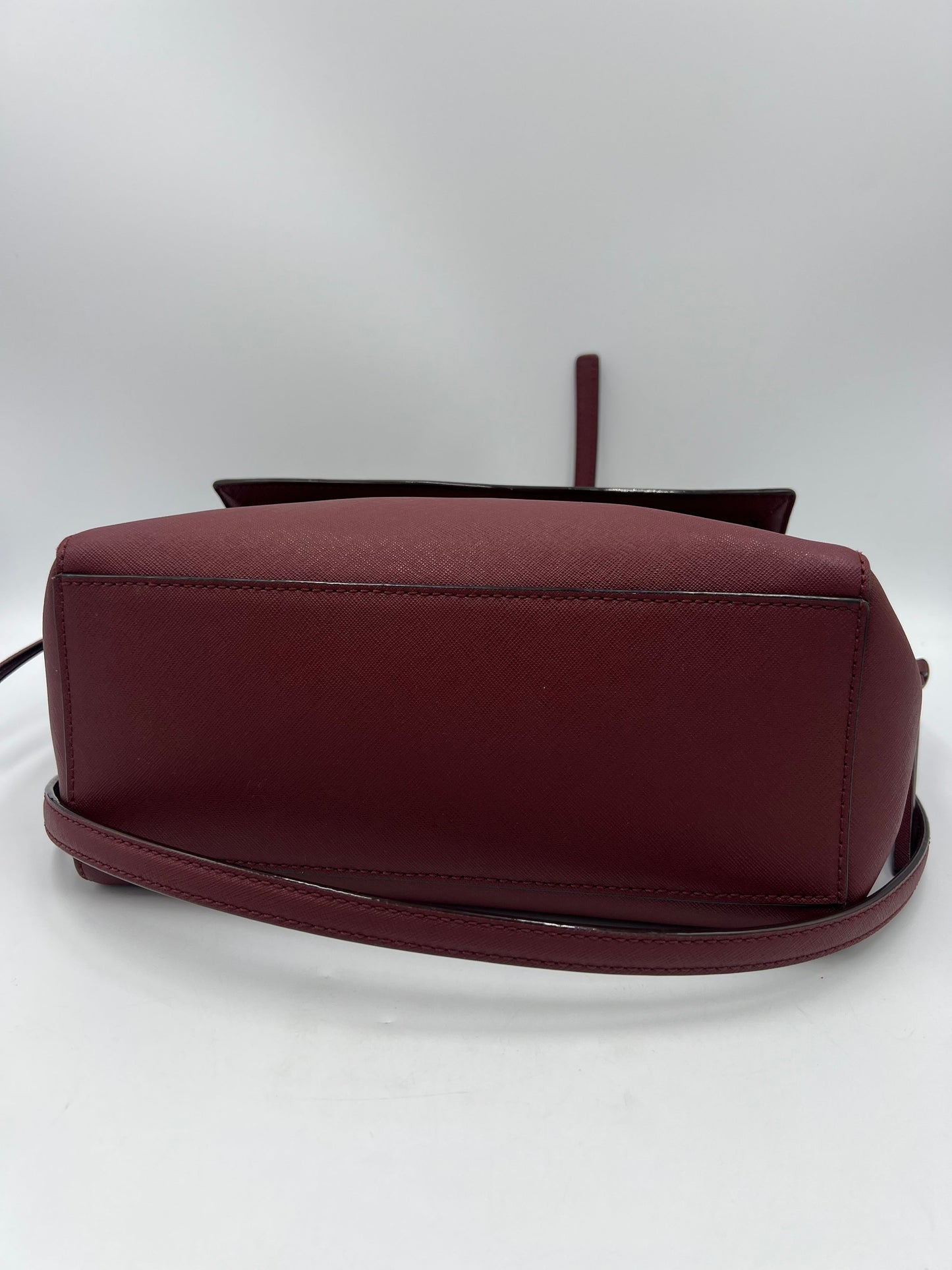 Handbag Designer By Kate Spade