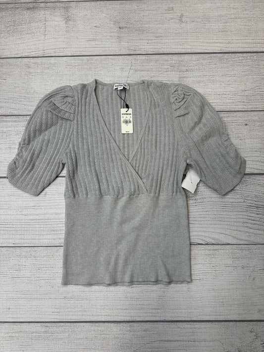 New! Grey Top Short Sleeve Express, Size S