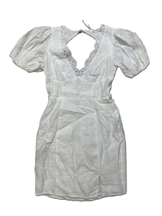 Dress Casual Short By Mika & Gala In White, Size: S