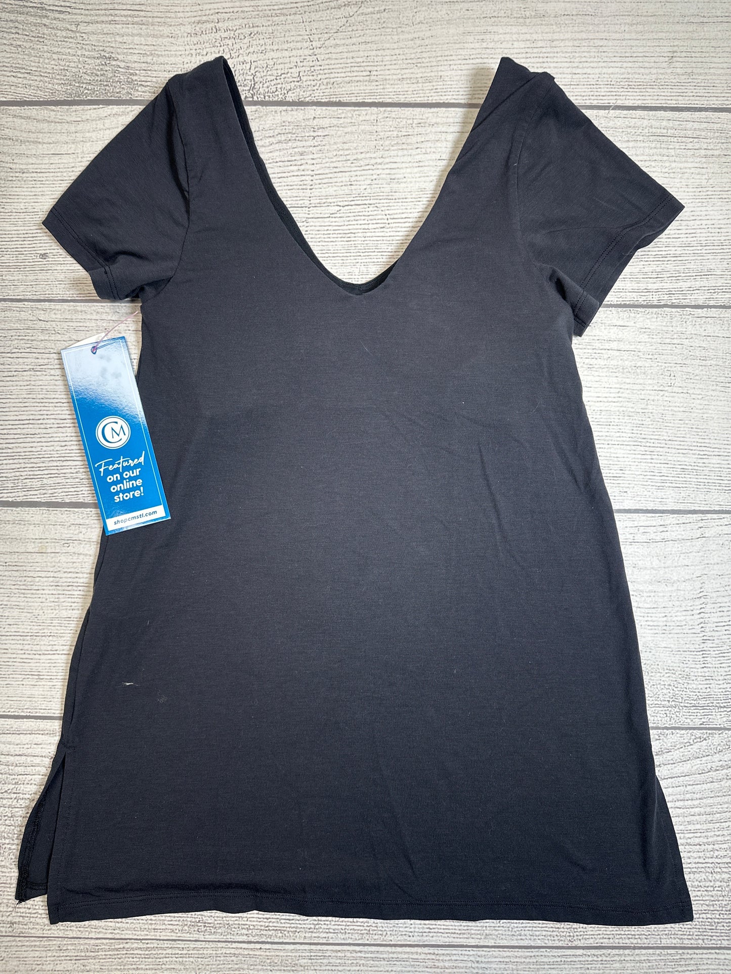 Athletic Top Short Sleeve By Athleta In Black, Size: Xs