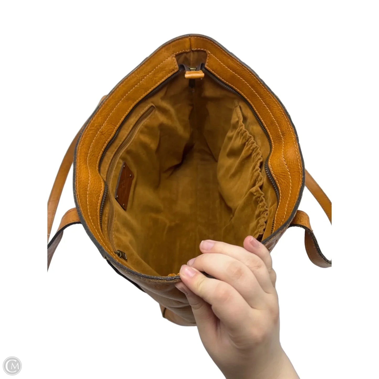Handbag Designer By Patricia Nash