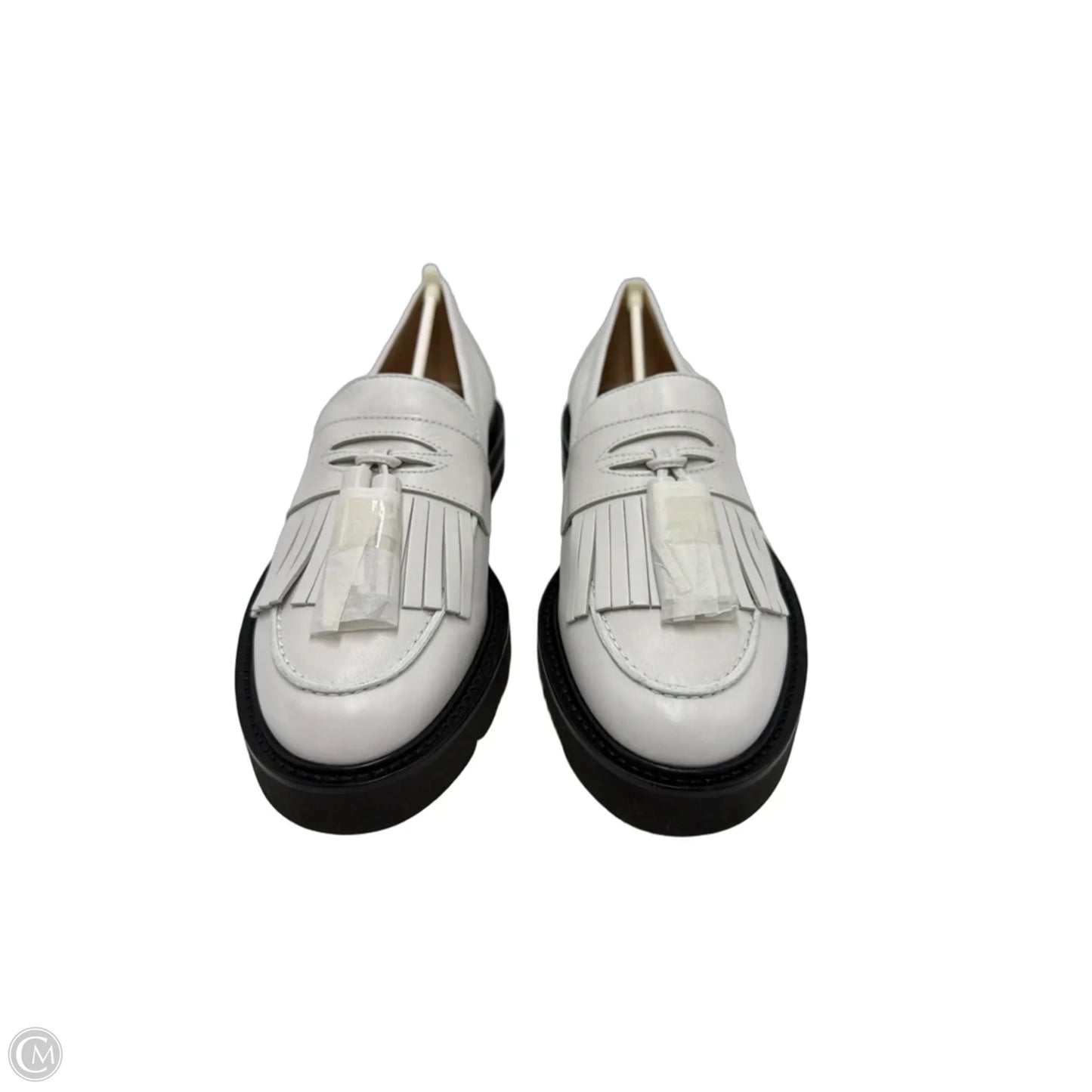 New! Shoes Designer By Stuart Weitzman In White, Size: 9