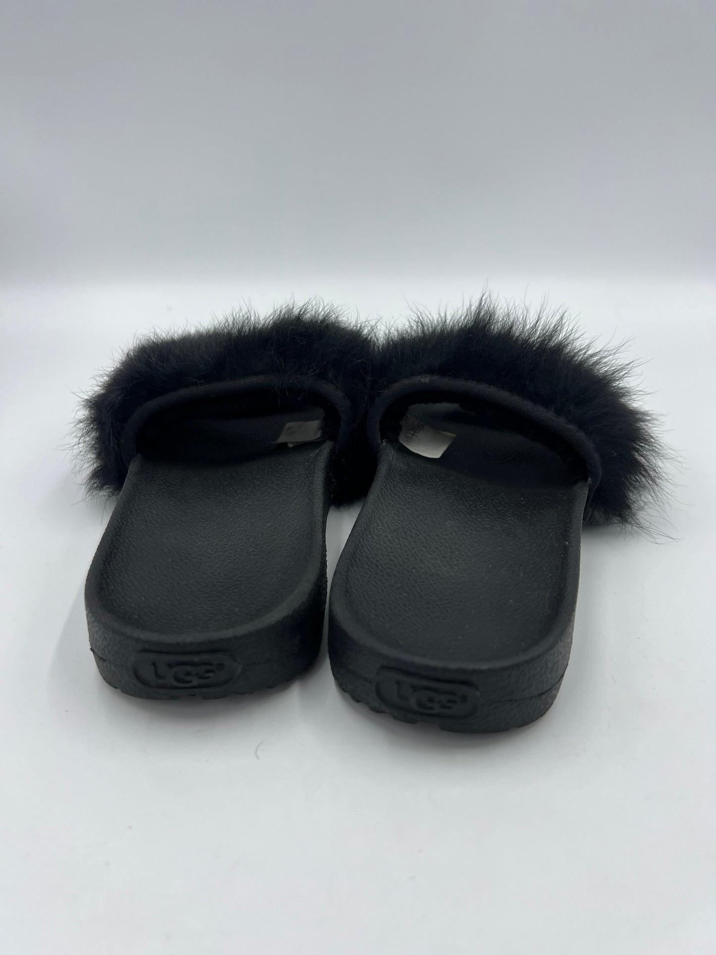 Shoes Designer By Ugg  Size: 6