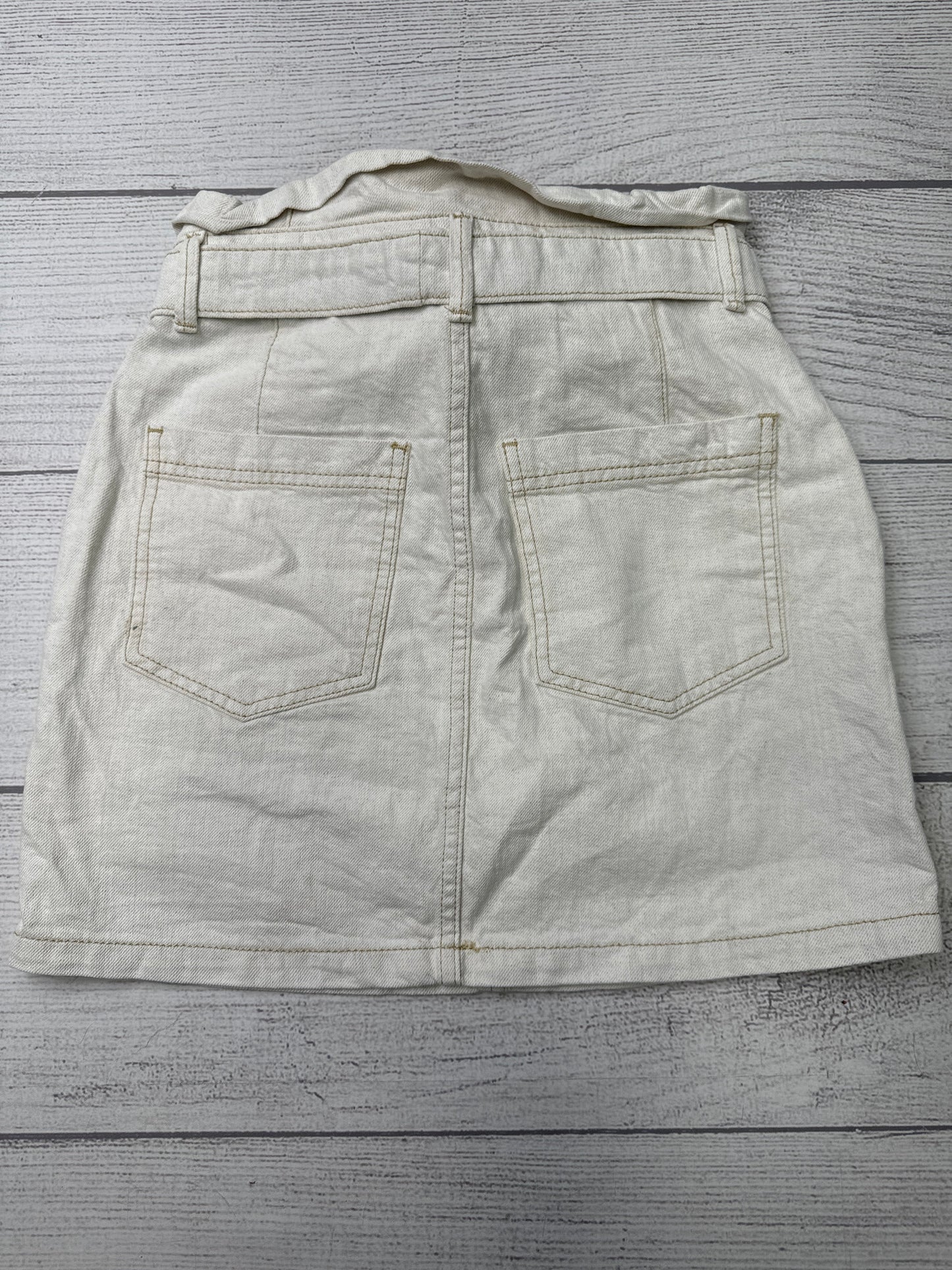 Skirt Mini & Short By Free People In White, Size: 0