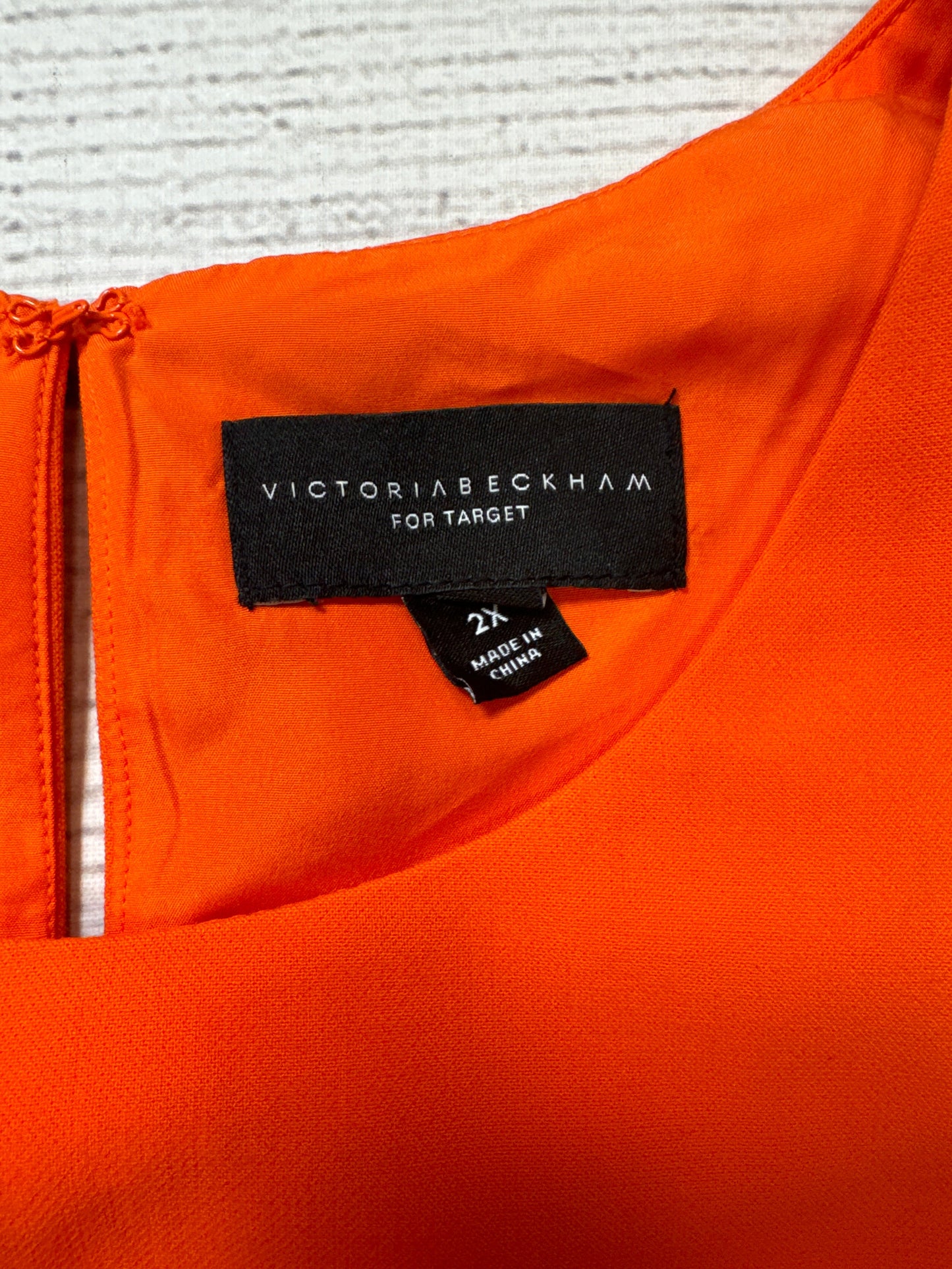 Top Sleeveless By Victoria Beckham For Target In Orange, Size: 2x