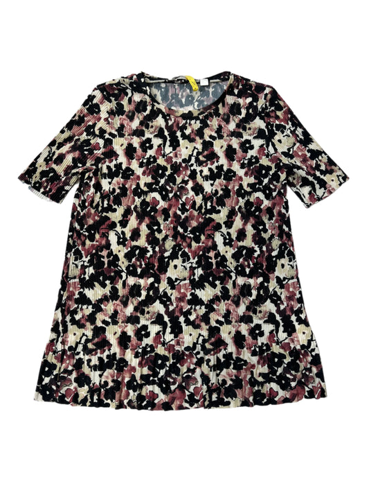 Top Short Sleeve Designer By Hugo Boss  Size: L