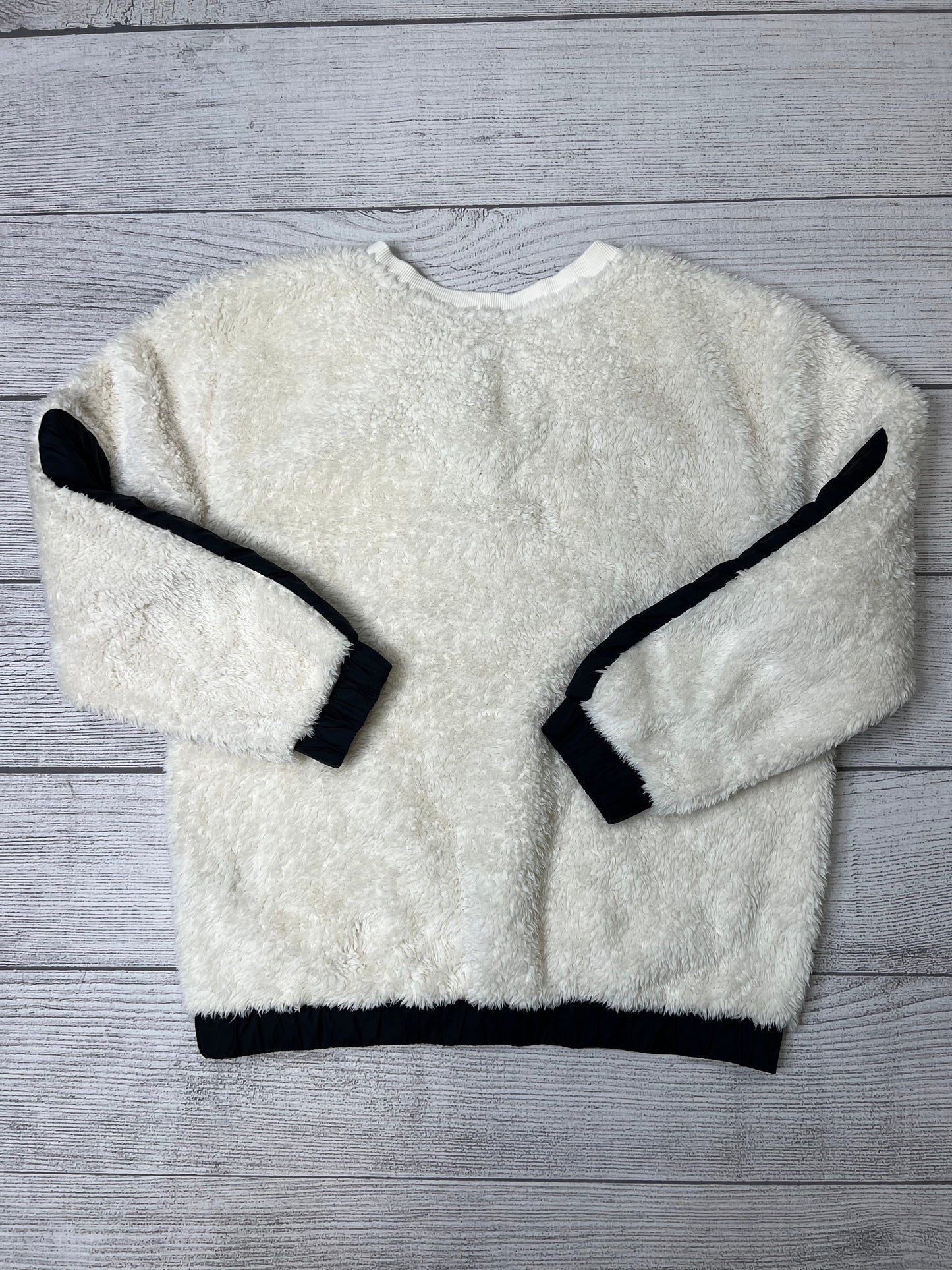 White Sweatshirt Designer Ugg, Size M