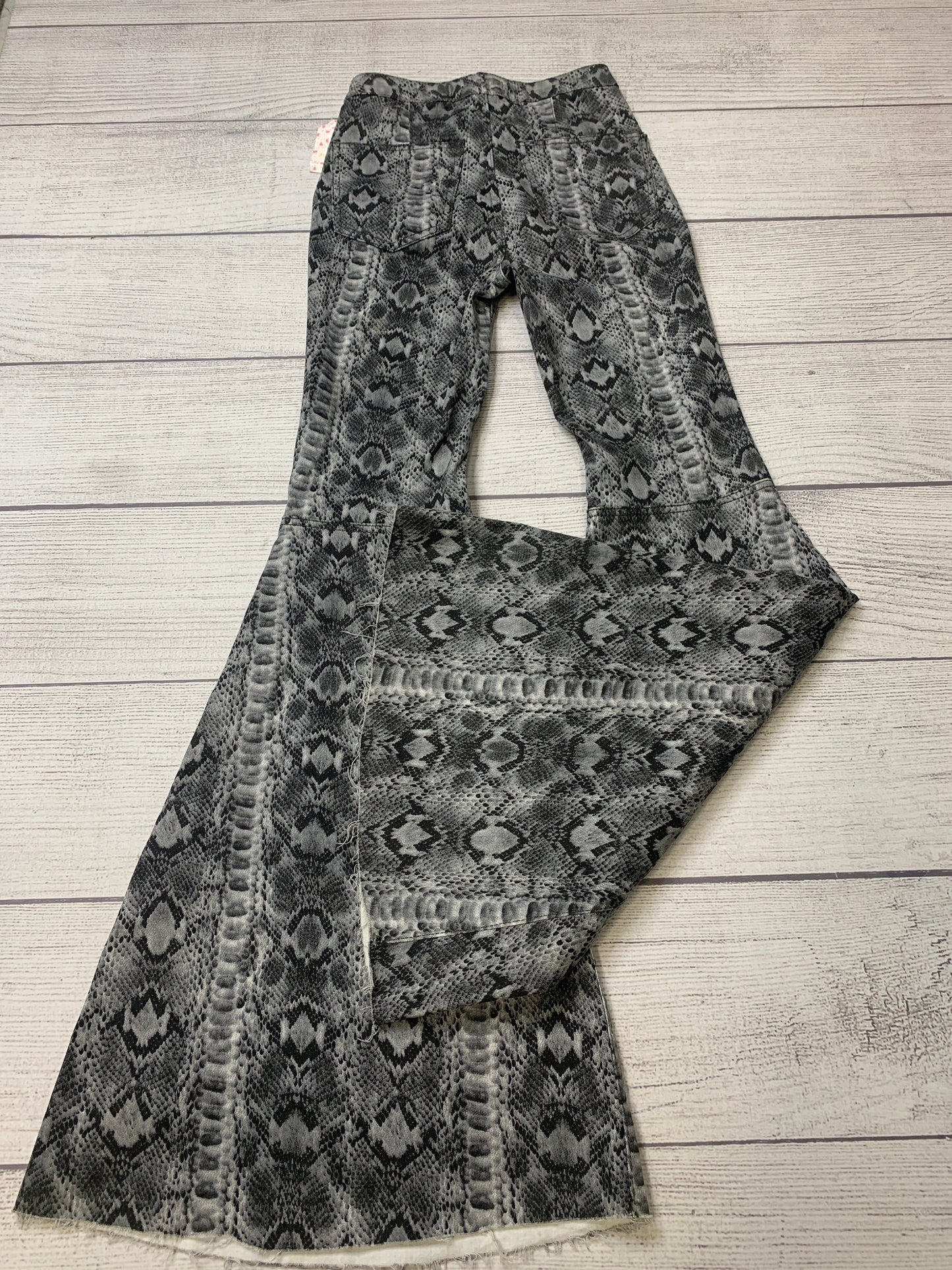 Snakeskin Print Jeans Flared Free People, Size 4