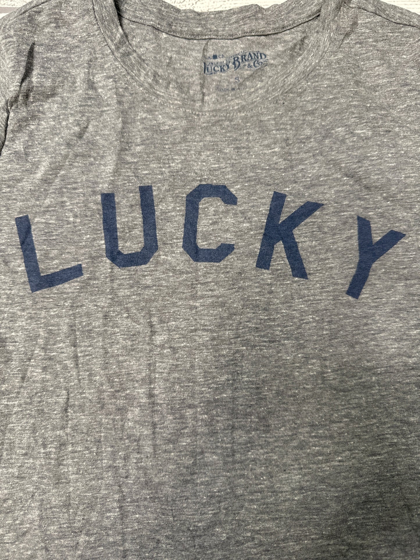 Top Short Sleeve By Lucky Brand In Grey, Size: S