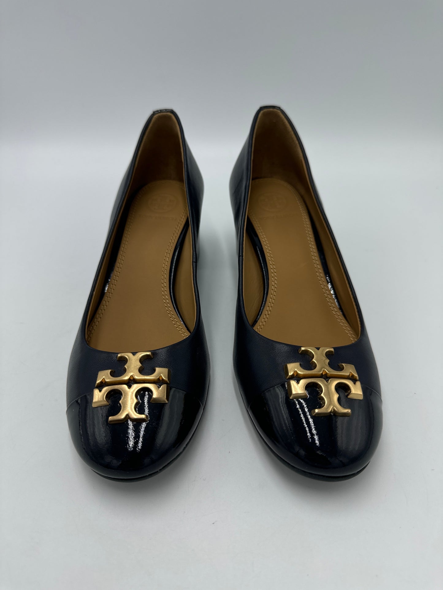 Shoes Designer By Tory Burch In Navy, Size: 6