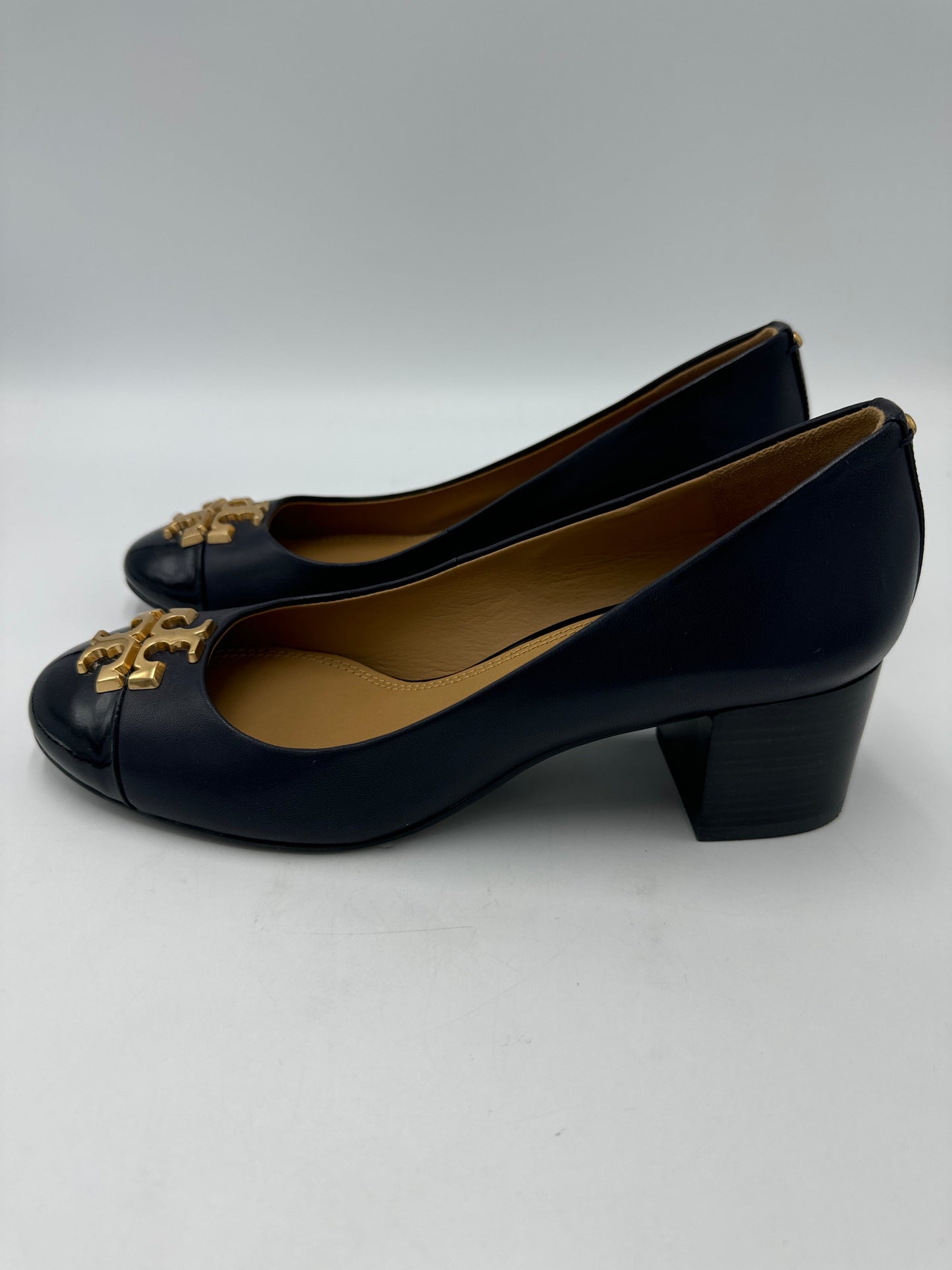 Shoes Designer By Tory Burch In Navy, Size: 6