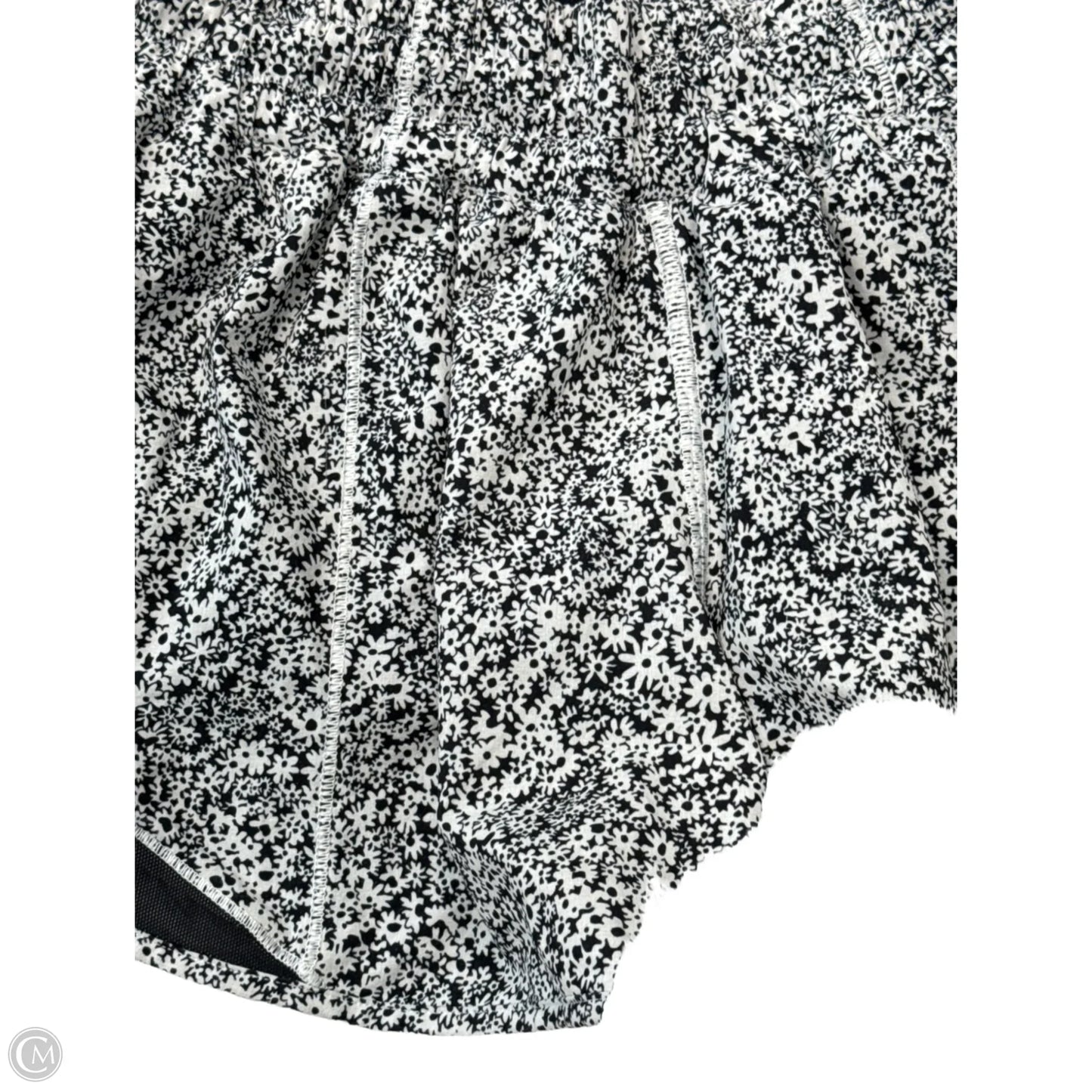 Athletic Shorts By Lululemon In Black & White, Size: S