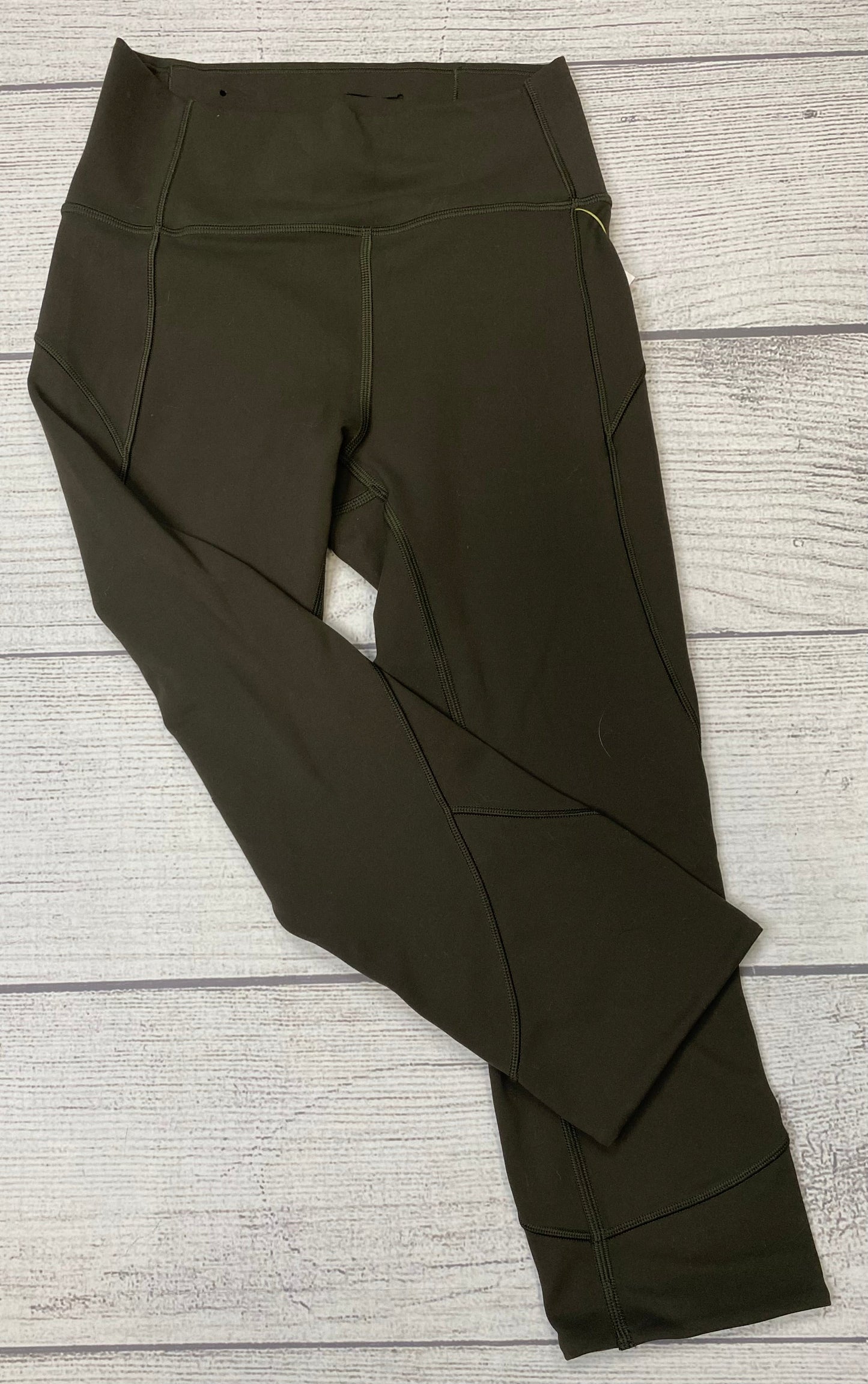 Green Athletic Cropped Lululemon, Size S